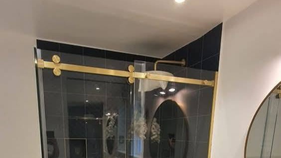 Shower Glass Partition in Dubai