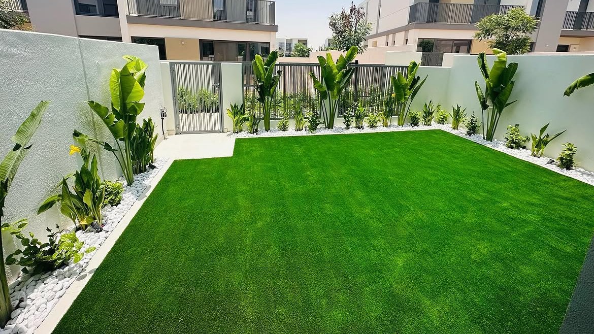 Grass Carpet - Artificial Grass Shop in Dubai