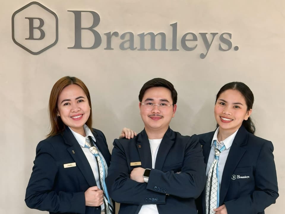Bramleys Luxury Watches & Handbags Dubai