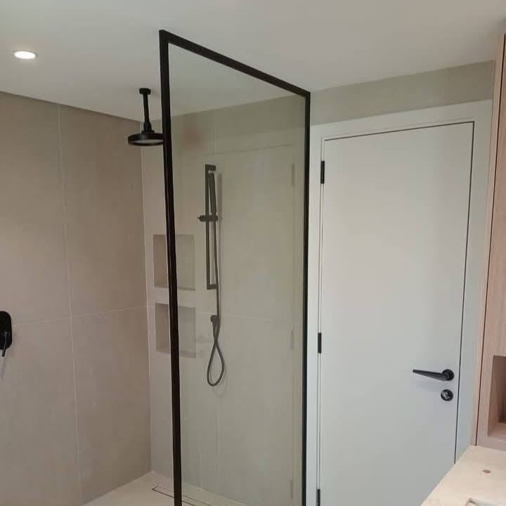 Shower Glass Partition in Dubai logo